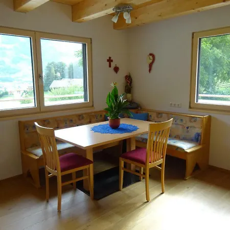 Haus Poetscher Διαμέρισμα Matrei in Osttirol